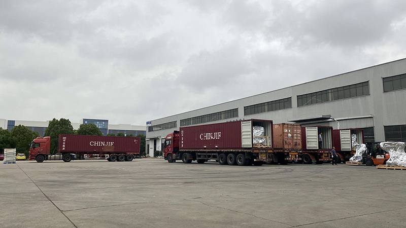 New Factory receives robots