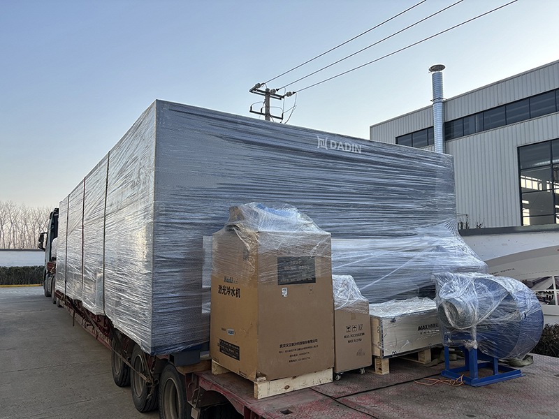 CNC laser cutting machine-01