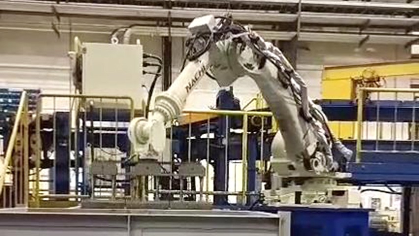 Robotic Feeding for Shot-Blasting Machines