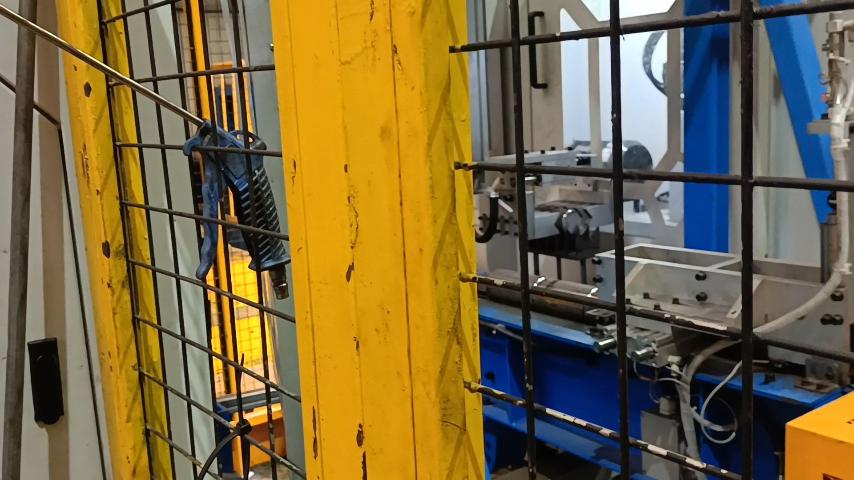Automated Bar Cutting, Chamfering & Weighing with Robotic Handling